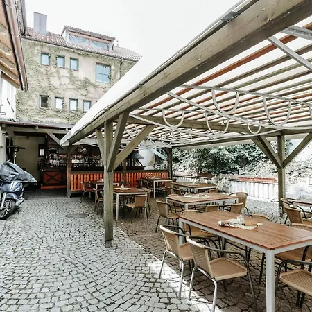 Na Knizeci Husinec Hotel Husinetz