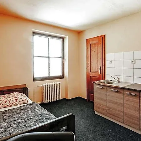 Hotel Na Knizeci Husinec 3*
