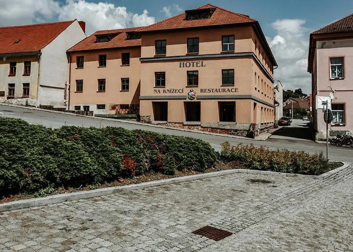 Na Knížecí Husinec Hotel 3*