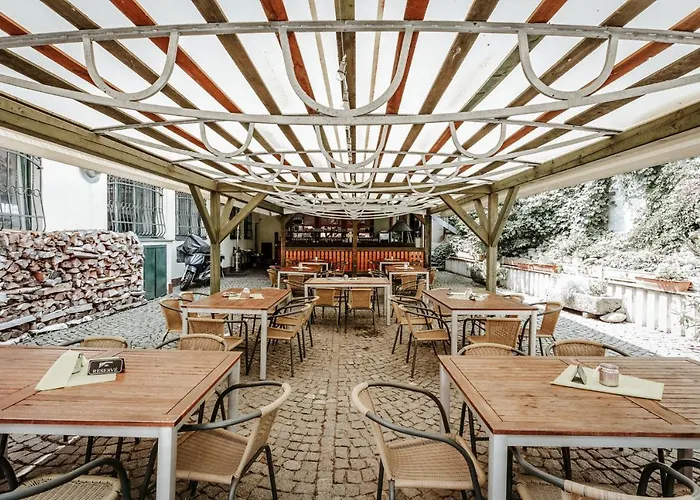 Na Knížecí Husinec Hotel 3*