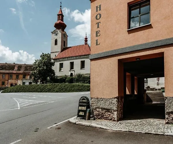 Hotel Na Knížecí Husinec 3*